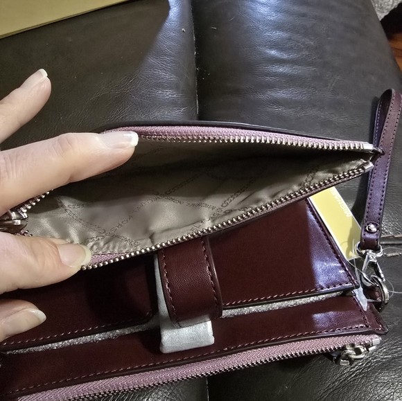 Michael kors wallet - Picture 4 of 6